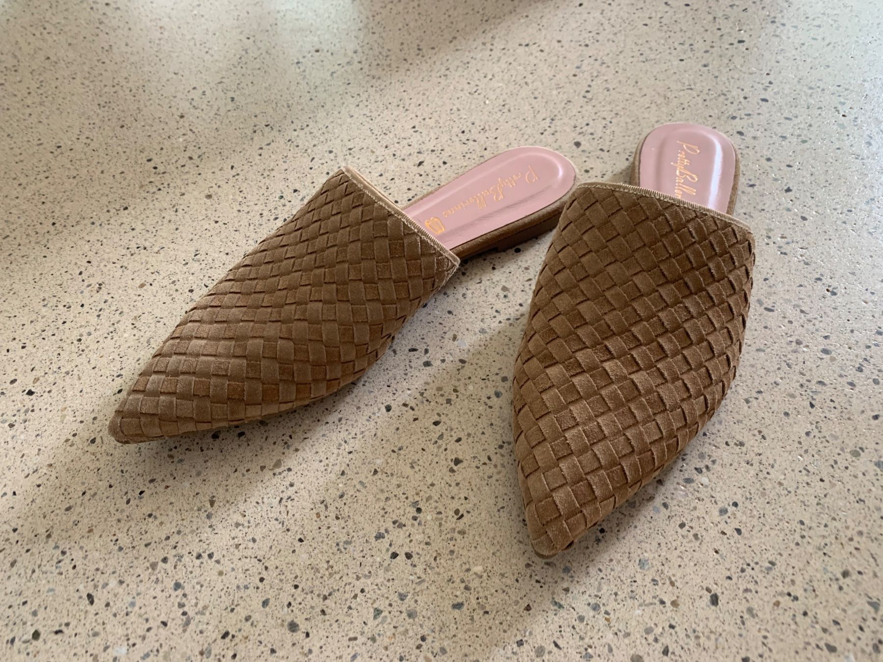 Scarpe da donna: Mules Pretty Ballerinas – Nuovo (secondo la descrizione) da Uerkheim venduto da erdf 3