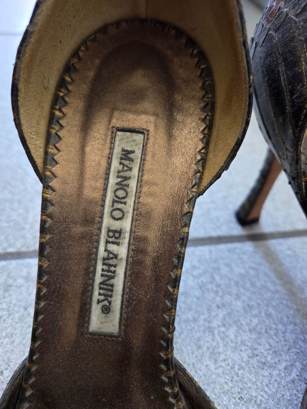 Scarpe da donna: Manolo Blahnik Slingpumps, Gr. 37, 5 Olive – Usato da Zürich venduto da Isa0111 2