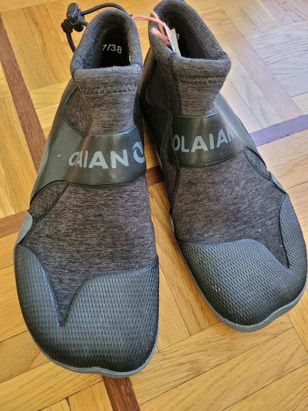 Herrenschuhe: Wasserschuhe Segelschuhe von Olaian Gr. 37 / 38 – Gebraucht aus Genève von inu_ln6m