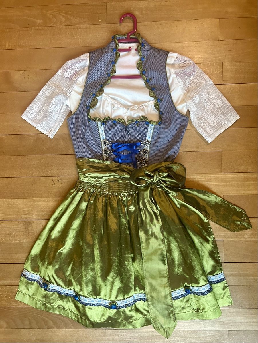 Krüger Vestiti: Krüger Dirndl 34 – Usato da Luzern venduto da Naed3