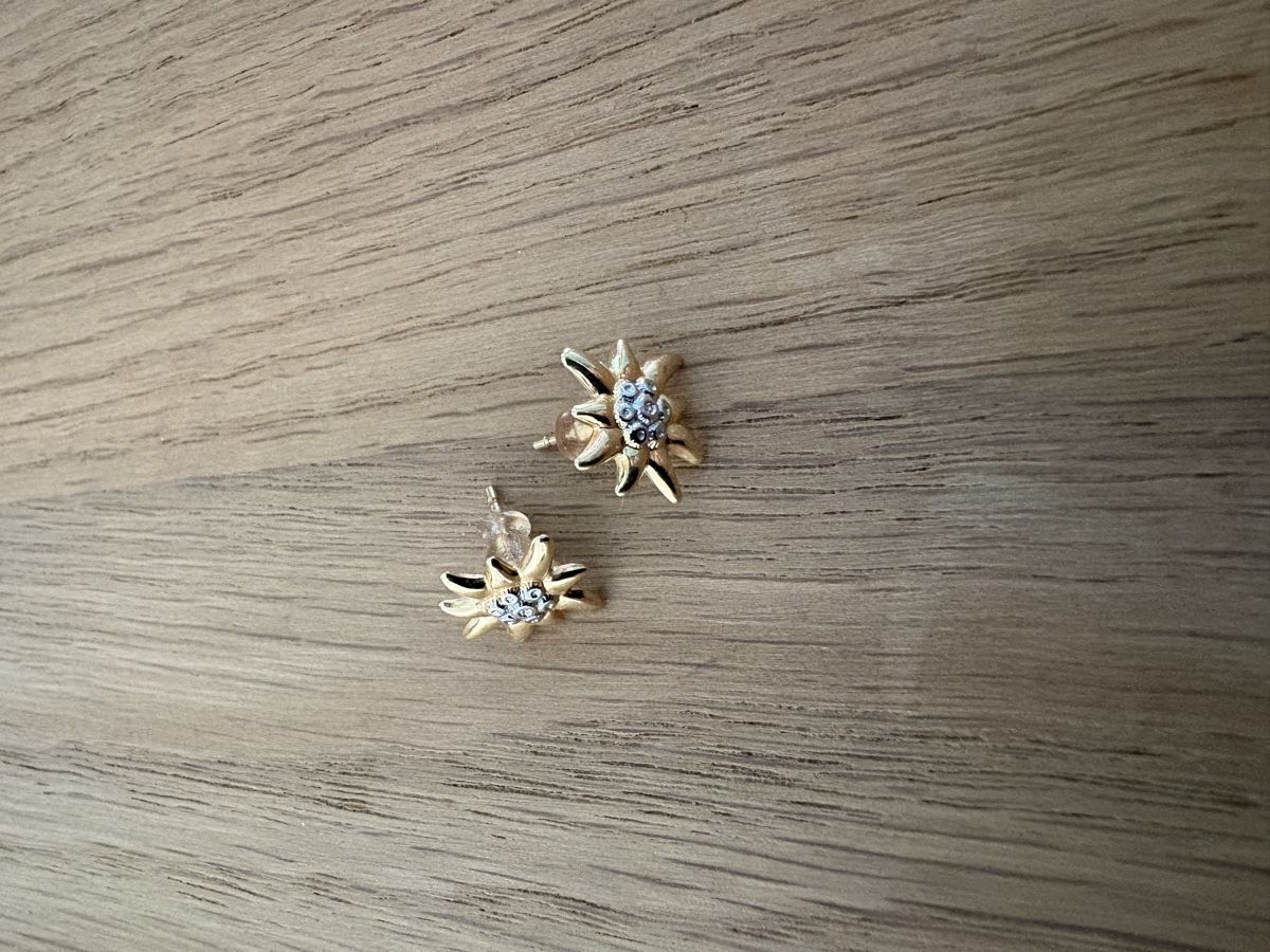 Edelweiss Orecchini pendenti & Orecchini a lobo: Ohrringe Edelweiss goldfarben – Nuovo (secondo la descrizione) da Meilen venduto da Harley. 3