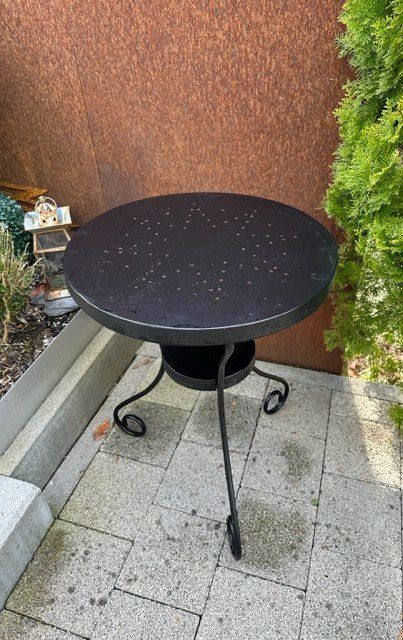 Tische: +  MeTaLL TisChLi  + – Gebraucht aus Winkel von zeho