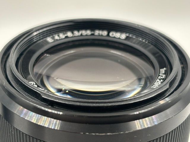 Sony Objectifs: Sony 55-210mm OSS / SEL55210 – D'occasion à Seewis Dorf par Plebejus 2