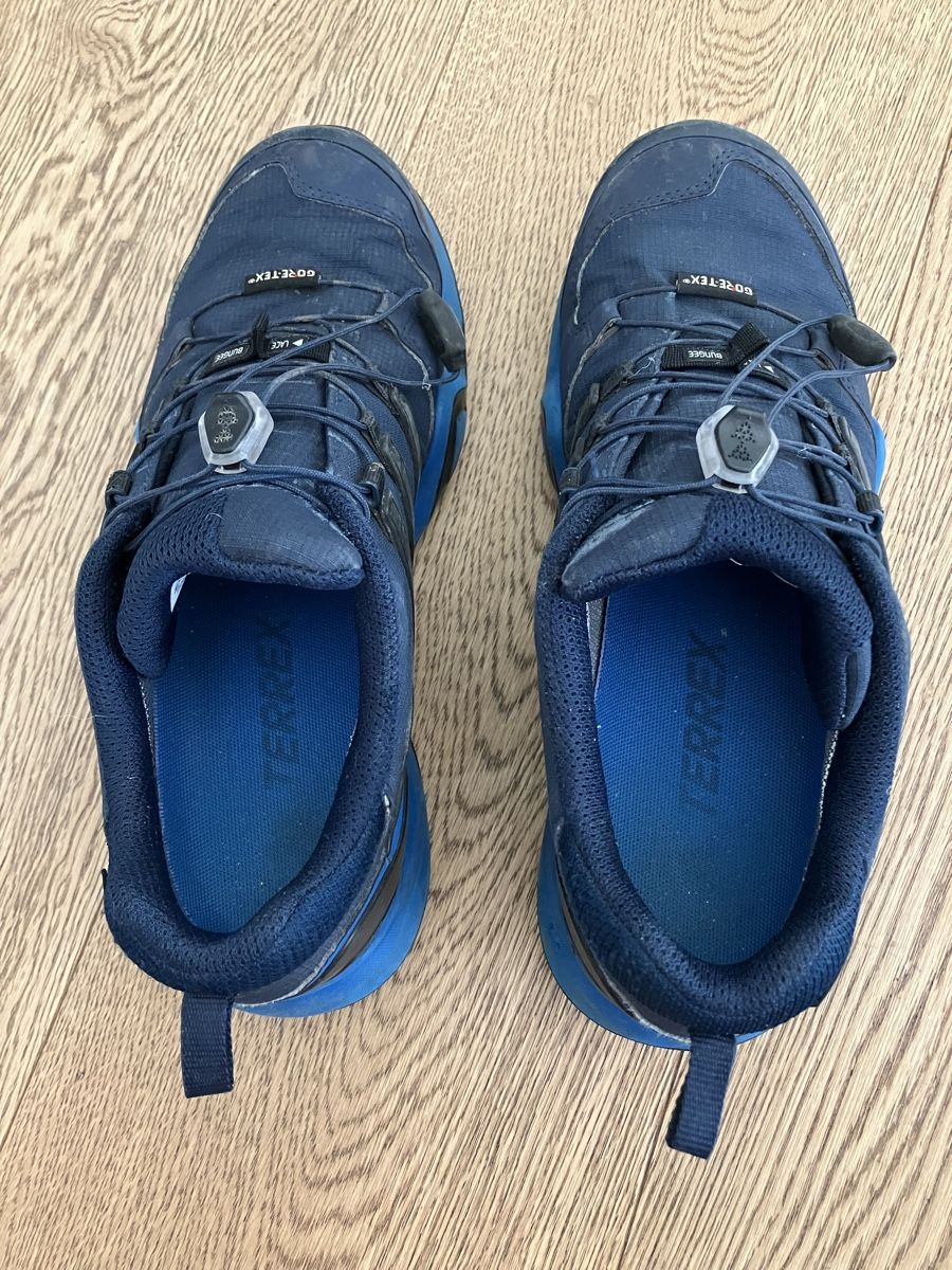 Adidas Herrenschuhe: Trekkingschuhe dunkelblau 41 1/3 – Gebraucht aus Cham von Liliane78 5