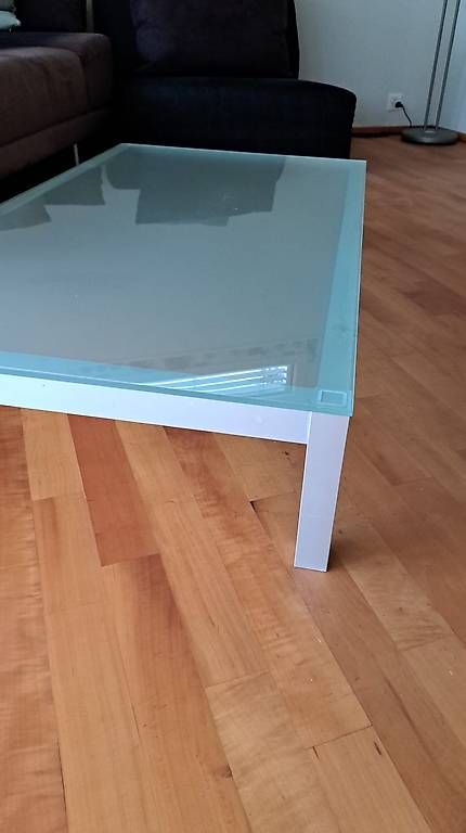Tische: Couchtisch mit Glasplatte – Gebraucht aus Neftenbach von bebbels69 1