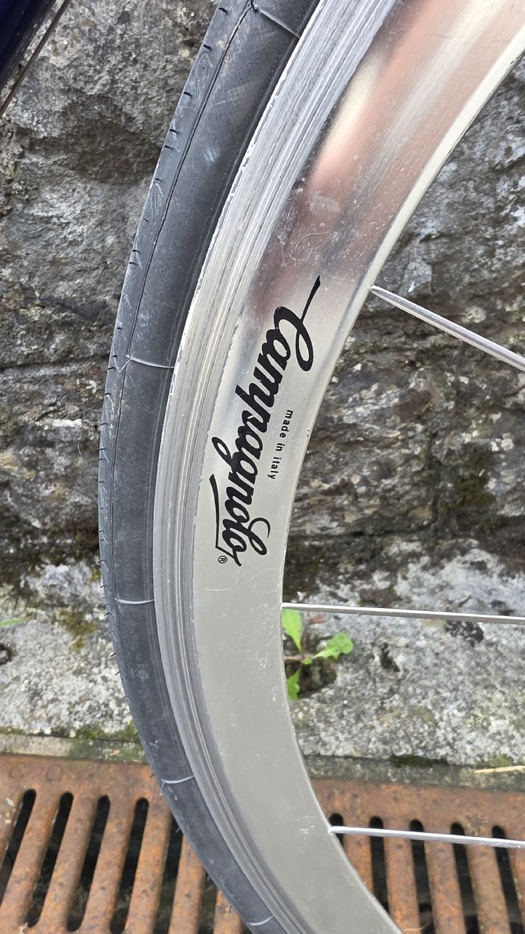 GT Vélos: Fahrrad Rennrad, GT  – D'occasion à Pfäffikon SZ par Brocki-21 2