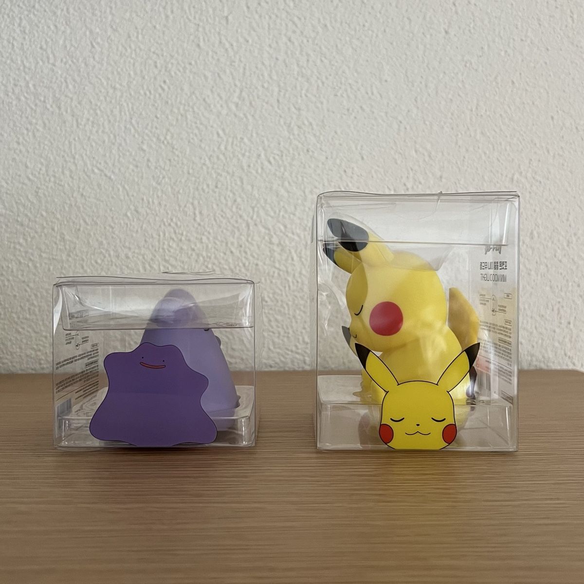 Pokémon Figuren: Pokémon Pikachu Ditto Mini Mood Light – Neu und originalverpackt aus Stäfa von  3