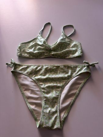 Sehr schönes Bikini gr. 140