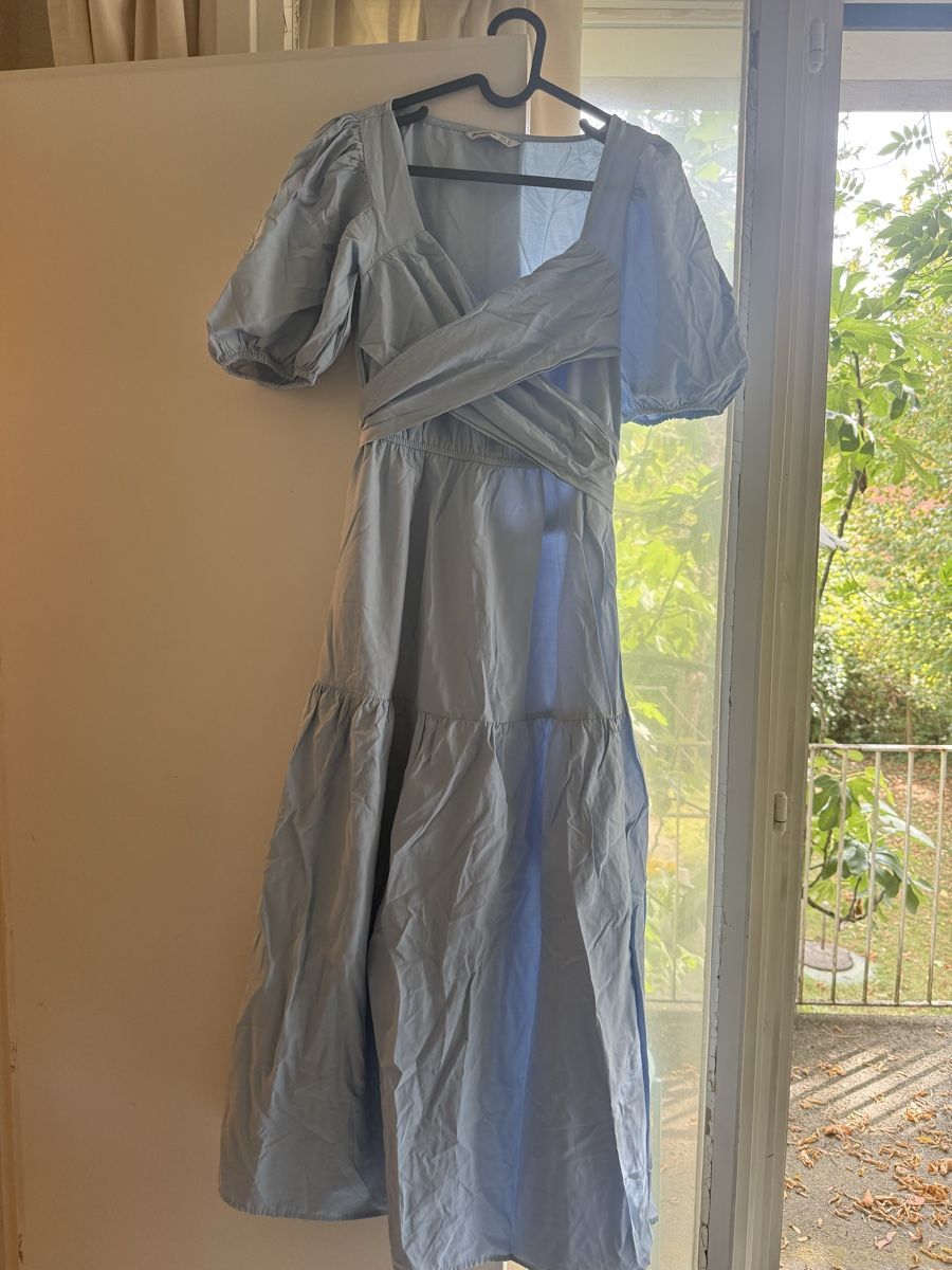 Stradivarius Vestiti: Stradivarius Maxikleid Hellblau – Usato da Zürich venduto da lin_8l8c