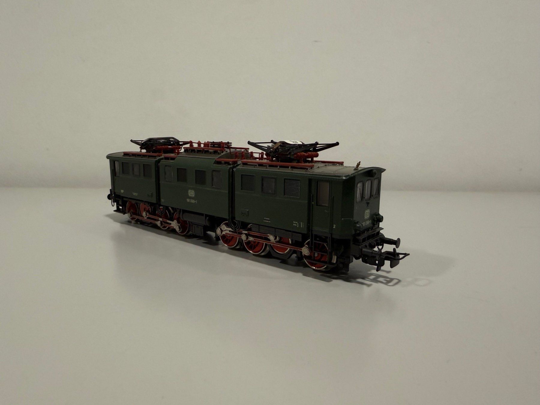 Märklin Modellini di ferrovie: Elektrolokomotive BR 191 der DB – Nuovo (secondo la descrizione) da Oftringen venduto da Pgi 2