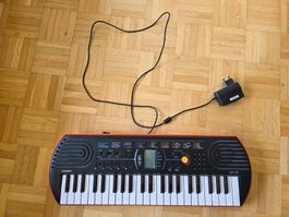 Casio SA-76 Mini-Keyboard mit Netzteil - Perfekt für Musi...