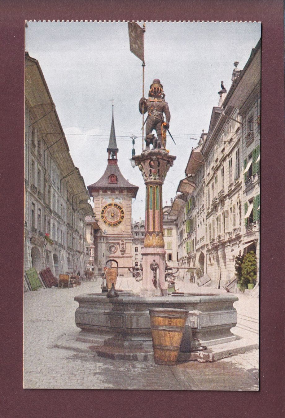 Cartoline postali: BERN - Zähringerbrunnen - Zeitglockenturm – Usato da Pully venduto da nicecards