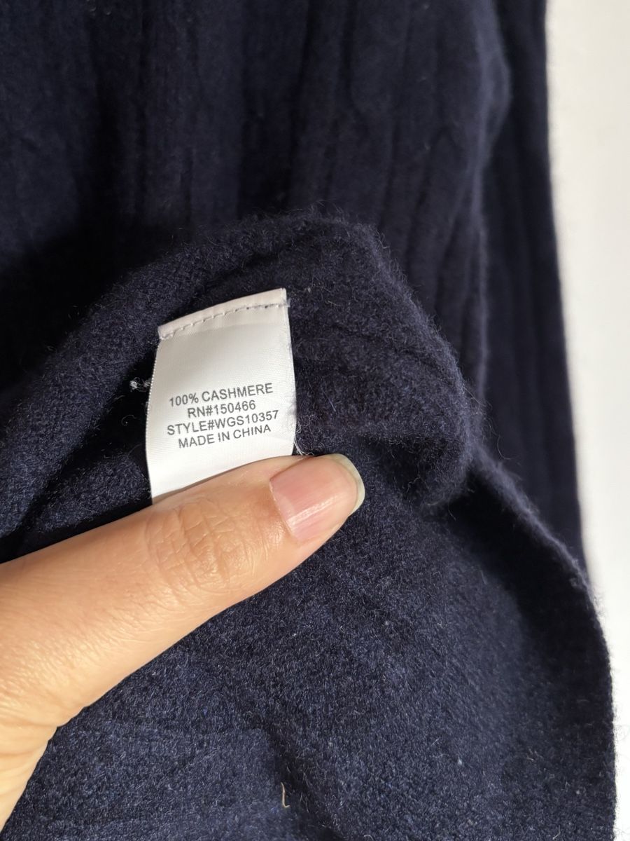 Pulls & Sweat-shirts: Pull 100% cachemire bleu marine – D'occasion à Zürich par dam_552x 2