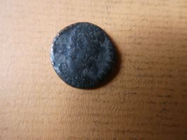 uralte Bronzemünze  15 mm     1.30 g