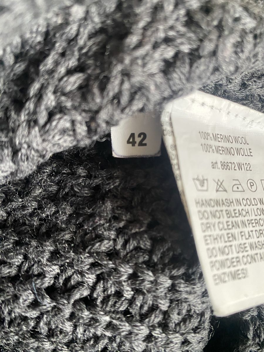 Pullover & Sweatshirts: Pullover 100 Prozent Merinowolle  Grösse 42 – Gebraucht aus Embrach von bea_8424 3