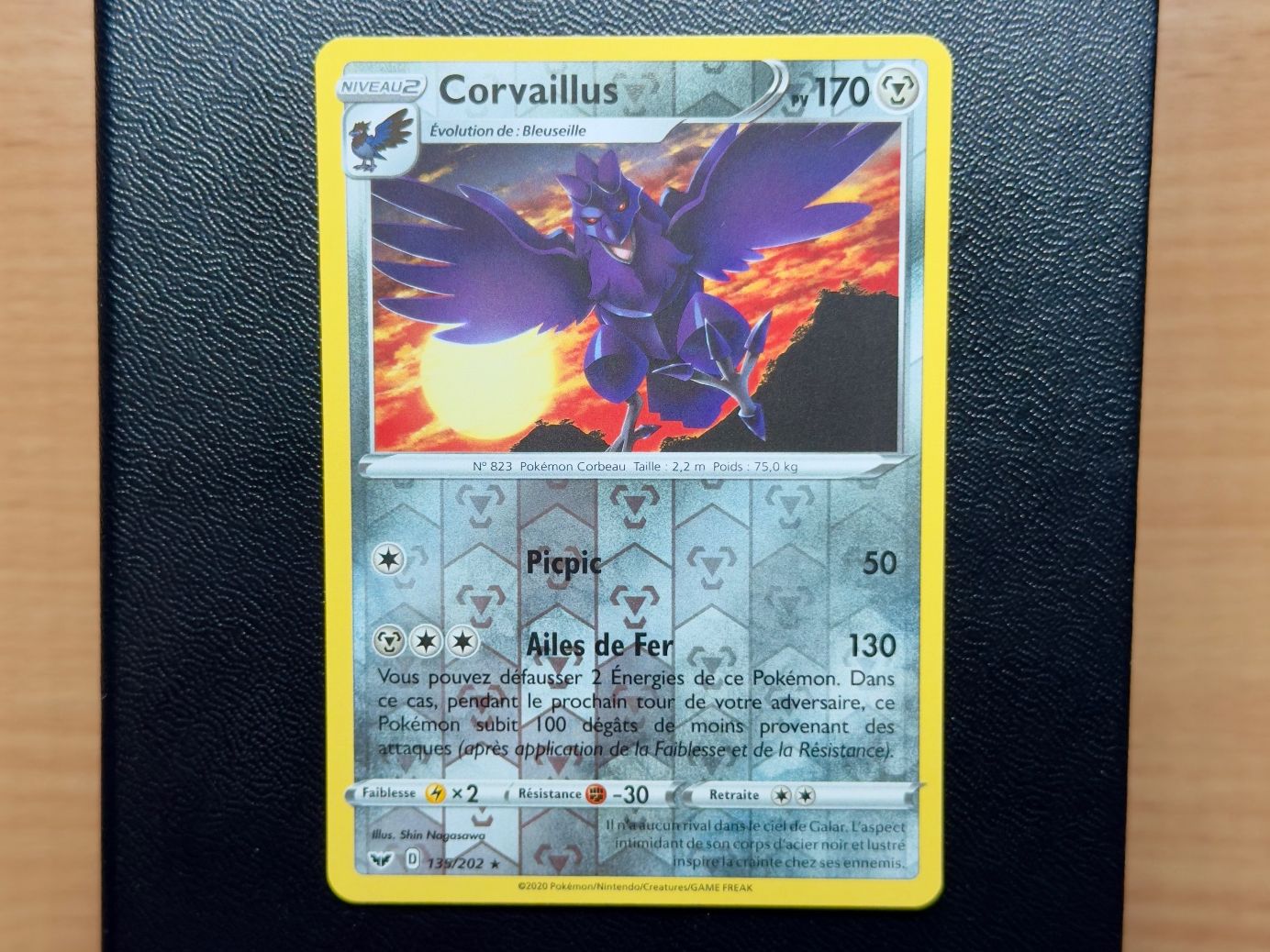 Pokémon Sammelbilder & Trading cards: Corvaillus Reverse (135/202)- Épée et Bouclier - SSH FR EB01 – Gebraucht aus Chézard-St-Martin von Kro_Cards