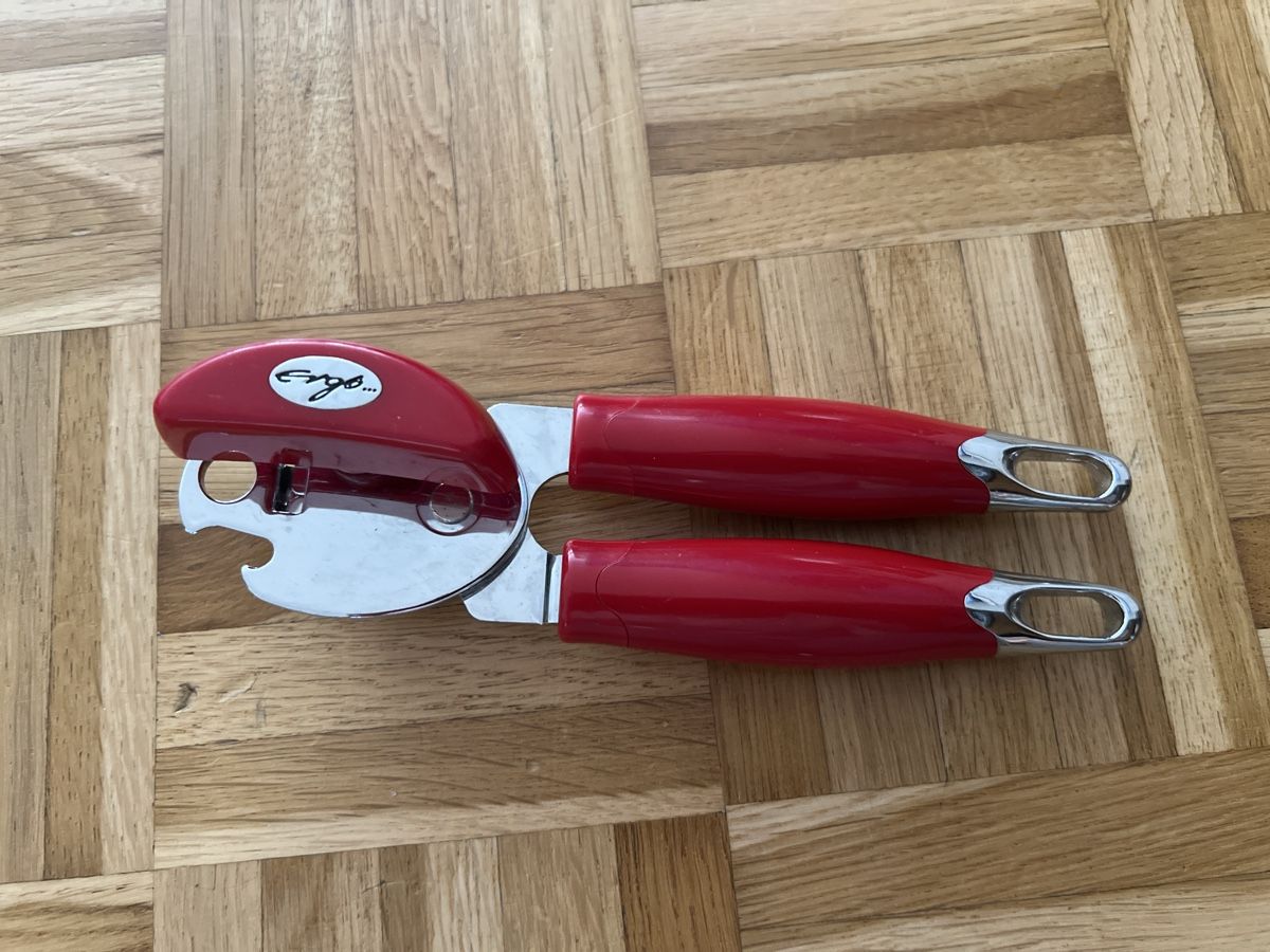 Elettrodomestici da cucina: Ergo Dosenöffner Rot – Usato da Zuchwil venduto da Commander0