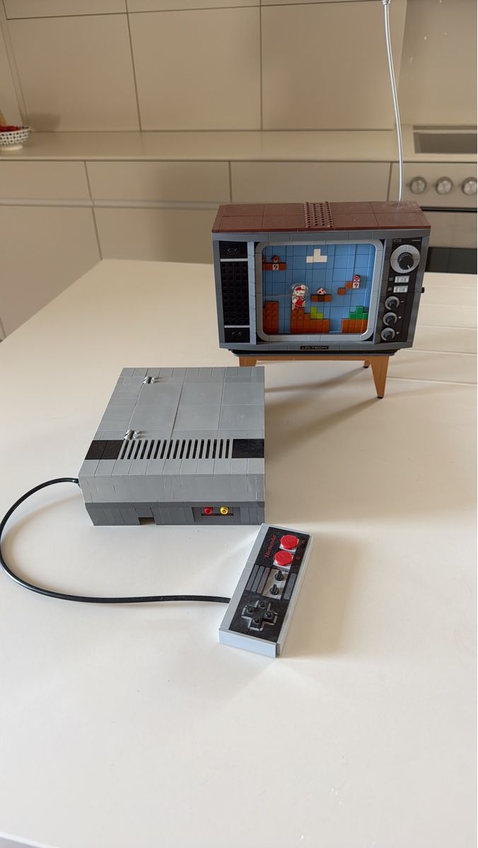 Lego Giocattoli: Lego Nintendo Entertainment System – Usato da Le Mont sur Lausanne venduto da Laurent052