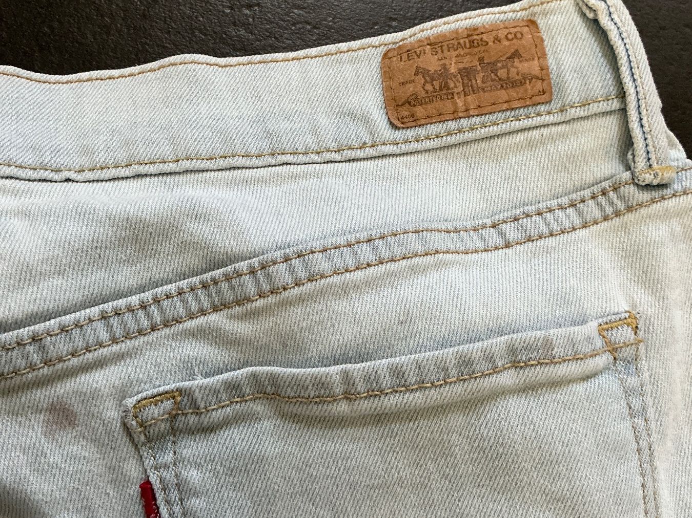 Levi's Jeans: Levis Capri Jeans hell, Grösse 40 – Usato da Matten b. Interl venduto da MrMrsUSA 2