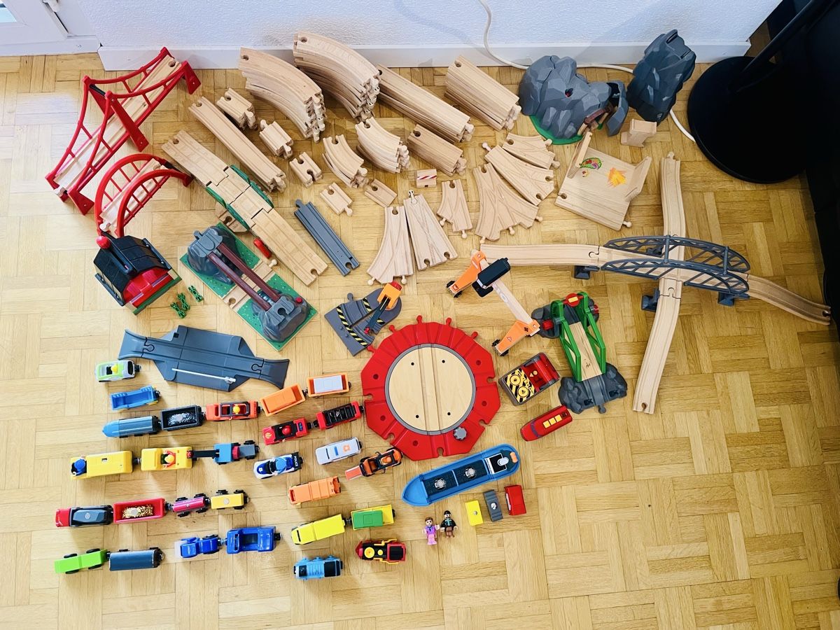 Brio Giocattoli: XXL Brio Eisenbahn Set – Usato da Frauenfeld venduto da Repsol_Vani