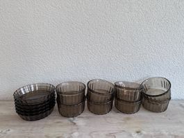 Lot de ramequins de diverses tailles