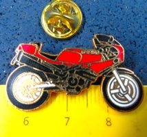MOTORRAD PIN ROT ENAMEL GOLDIG GILERA?
