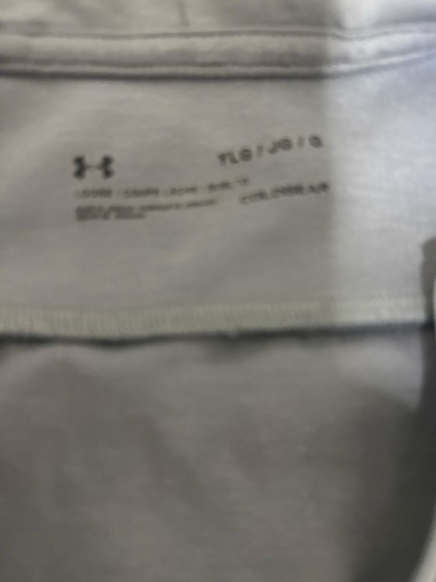 Under Armour Completi: Joggig anzug  – Usato da Oberentfelden venduto da ulli03 1