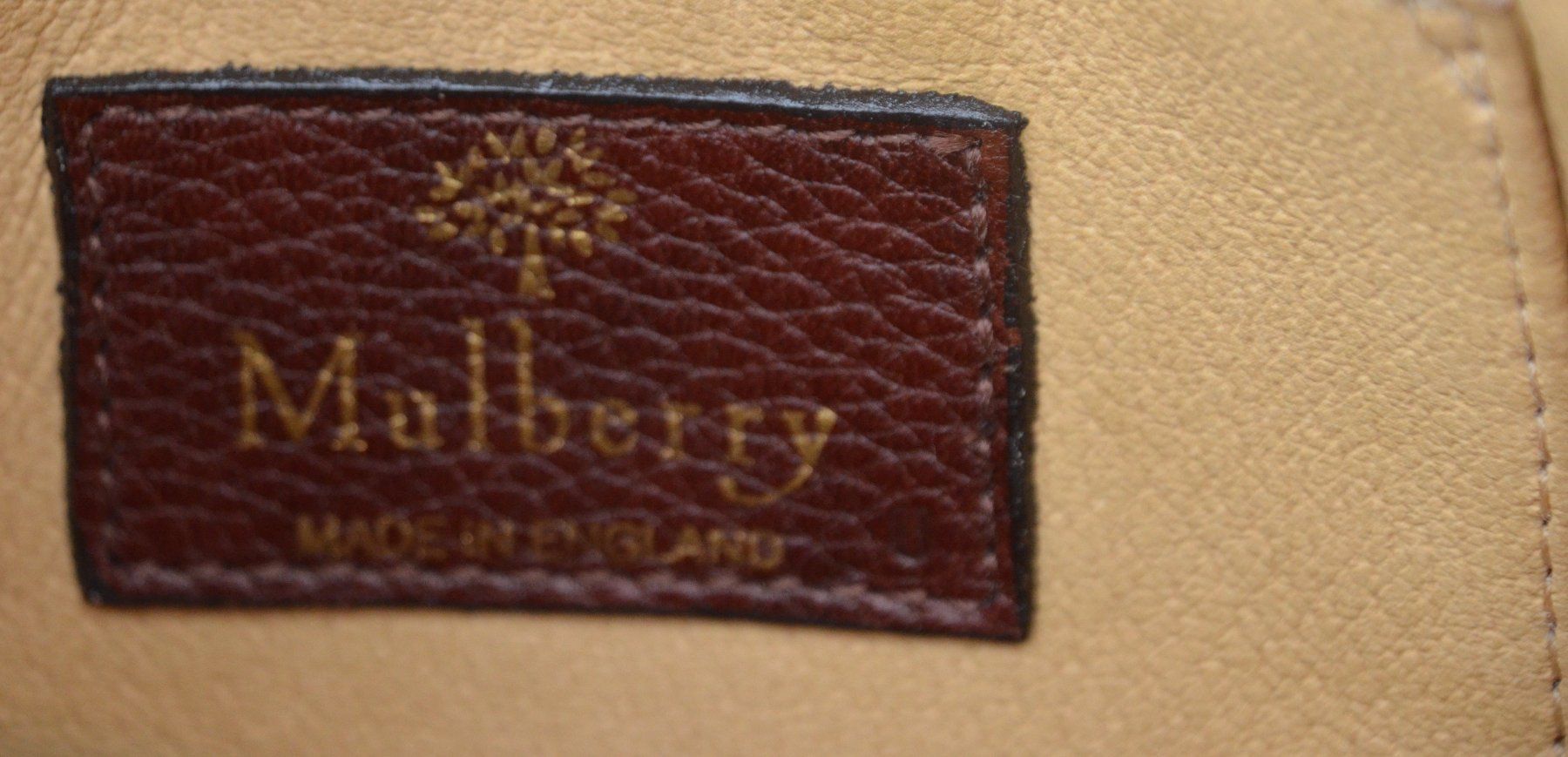Mulberry Custodie per cosmetici: Mulberry Pochette / Kosmetiktasche – Usato da Collonges venduto da Auganien 7