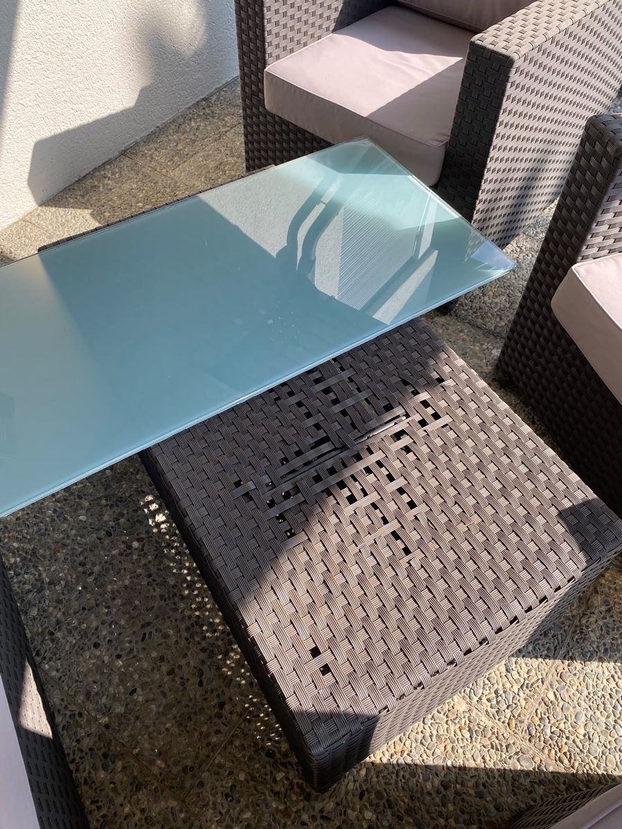 Viplounge Tischset: Gartenlounge Set Polyrattan 5-teilig mit Tisch grau – Gebraucht aus Einsiedeln von Miri.98 8