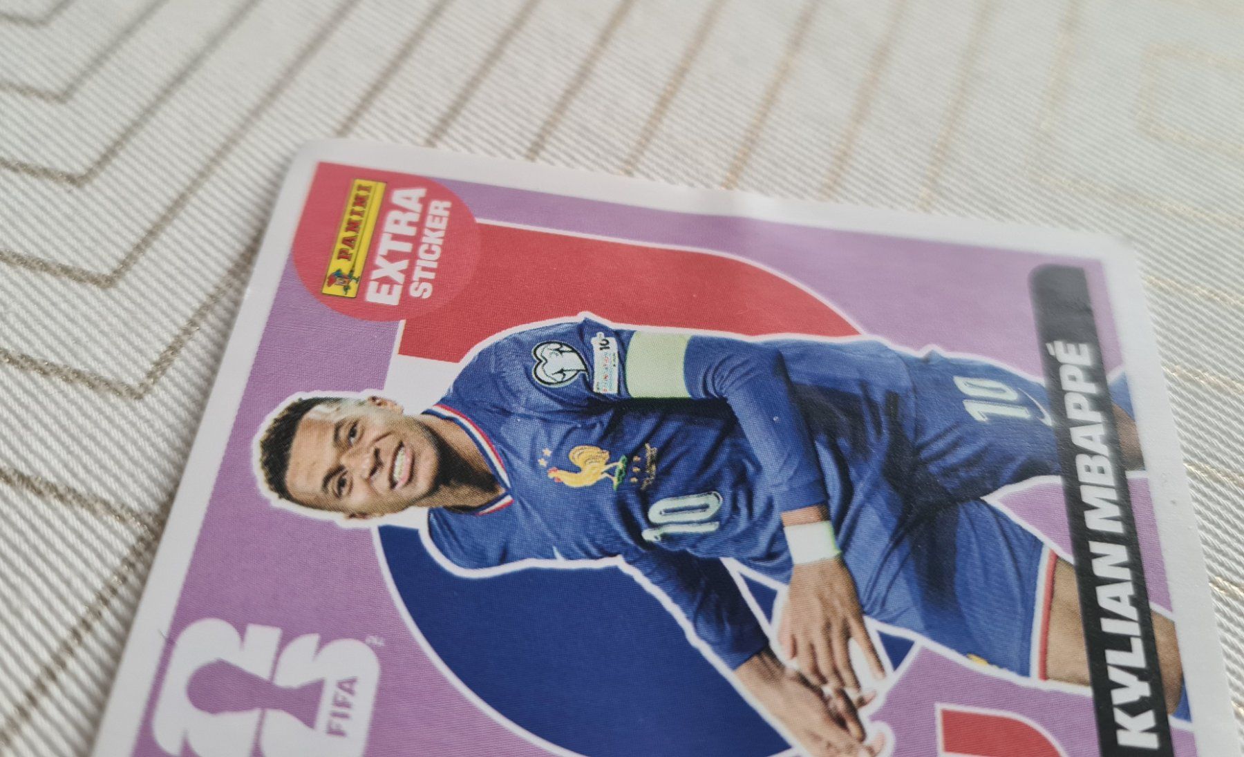 Panini Sammelbilder & Trading cards: Extra Sticker WM 2026 Kylian Mbappé – Gebraucht aus Grosswangen von Spieler10 2