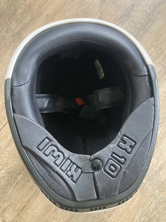 Helme & Visiere: Helm – Gebraucht aus Uzwil von Jimmy1971 4