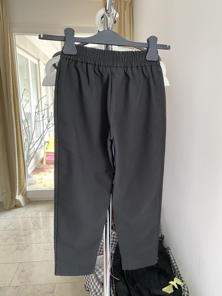 Zara Lotti & Set di vestiti: Mädchen Kleider Set Hose+Pullover/Jacke Größe 128/8 Jahre – Usato da Zürich venduto da Annavictoria18 5