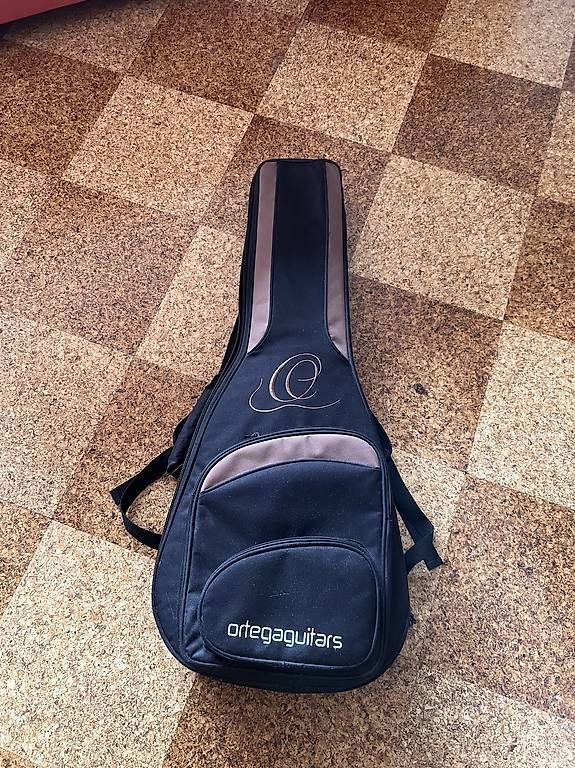 Strumenti musicali: Ortega 1/2 Kinder gitarre  – Usato da Küsnacht ZH venduto da Silkefranz 4