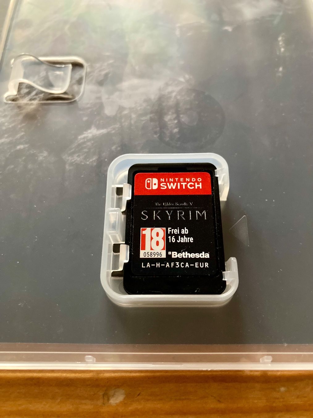Nintendo Jeux: The Elder Scrolls V: Skyrim - Nintendo Switch – D'occasion à Zürich par Djmotionch 1