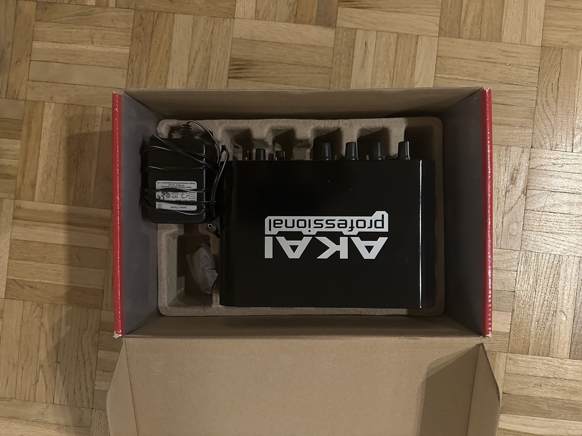 Akai Attrezzatura per studi di registrazione: AKAI Professional EIE Pro – USB Audio Interface – Usato da Zürich venduto da Kadloesen 3
