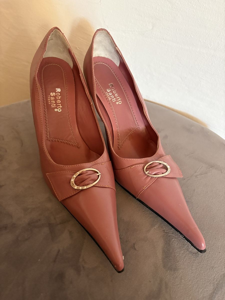Scarpe da donna: High Heels Gr 41 – Usato da Stäfa venduto da Louder85 2