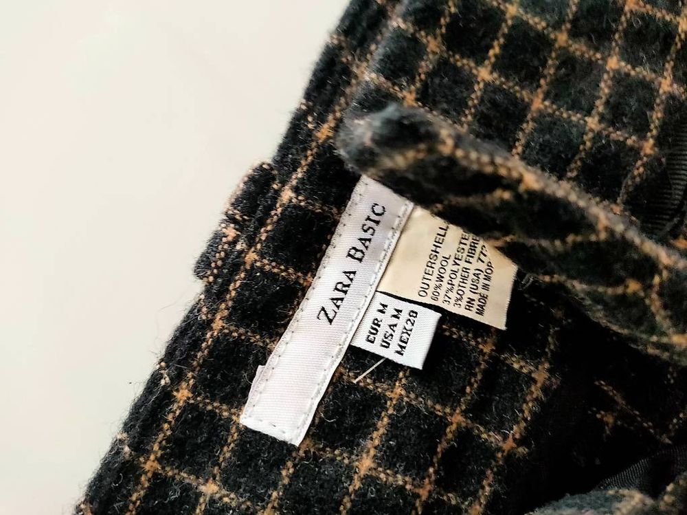 Pantaloni: Pantaloncini taglia 34 misto lana – Usato da Bellinzona venduto da mar_b5cp 1