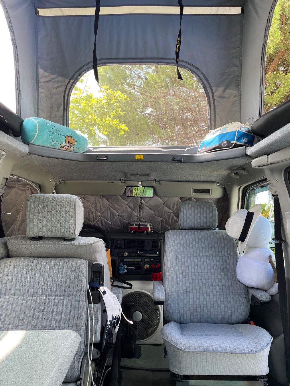VW Camping Fahrzeuge: Einzigartiger VW T4 Camper – Gebraucht aus Küttigen von Ch.Marugg 8