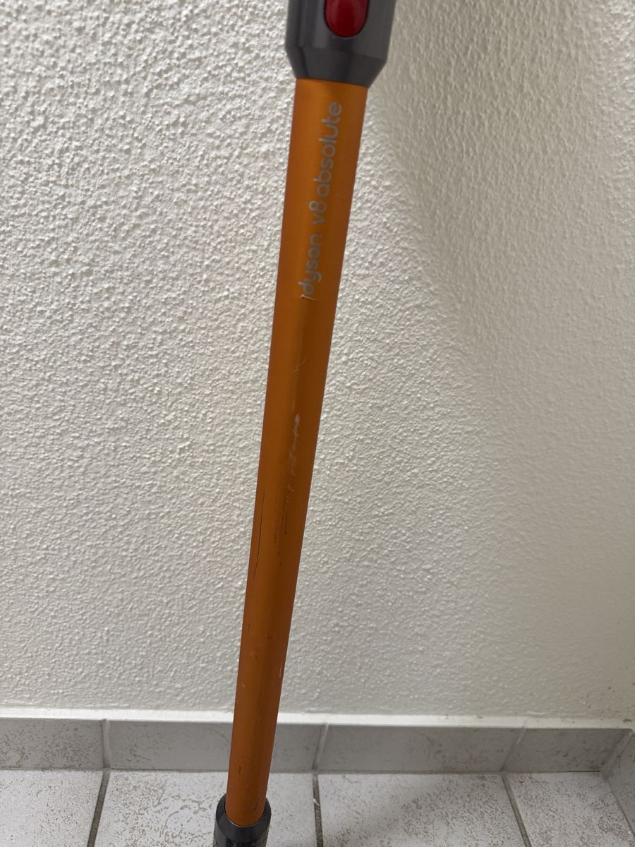 Dyson Staubsauger & Zubehör: Dyson V8 Absolute – Gebraucht aus Zürich von fresh0001 1