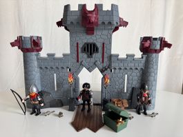 Playmobil Ritterburg mit Figuren und Zubehör 6697