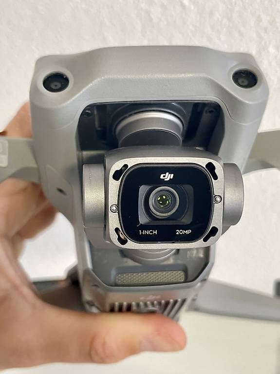 DJI Videocamere: Dji Air 2s mit Fly More Combo – Usato da Kreuzlingen venduto da EddieDespinoiu 2