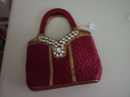 Elegante Handtasche, Strass-Steine, Edles Bordeaux