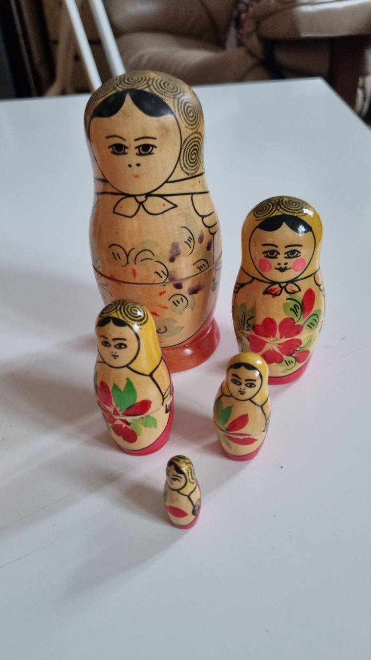 Figurines: 3 poupées russe – D'occasion à La Chaux-de-Fonds par mikilo1
