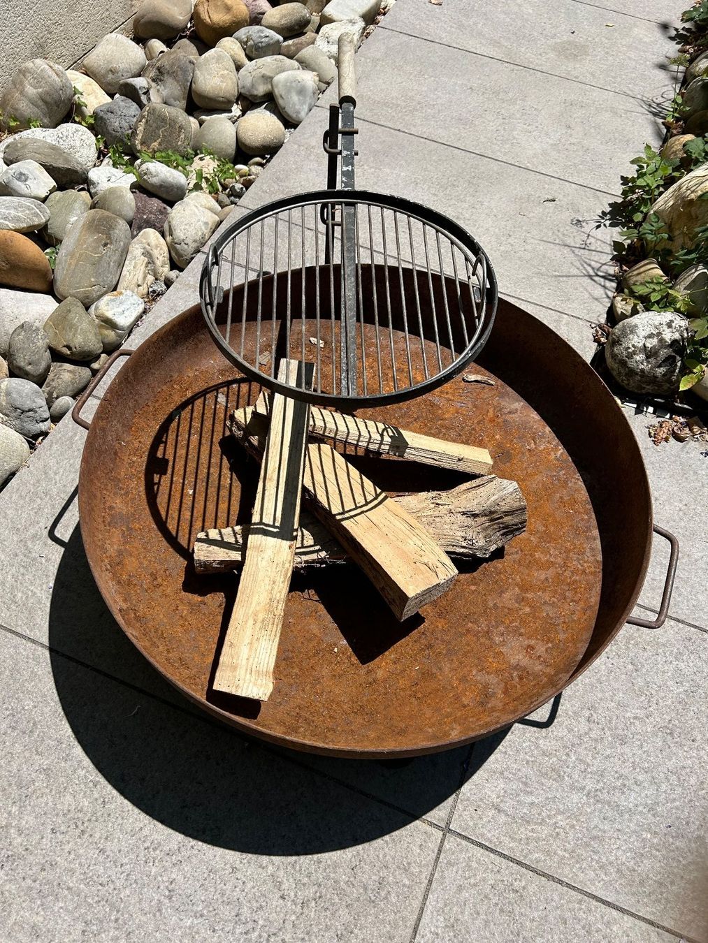 Feuerschale: Feuerschale 80 cm mit Grillrost – Gebraucht aus Küttigen von Pavian60 2