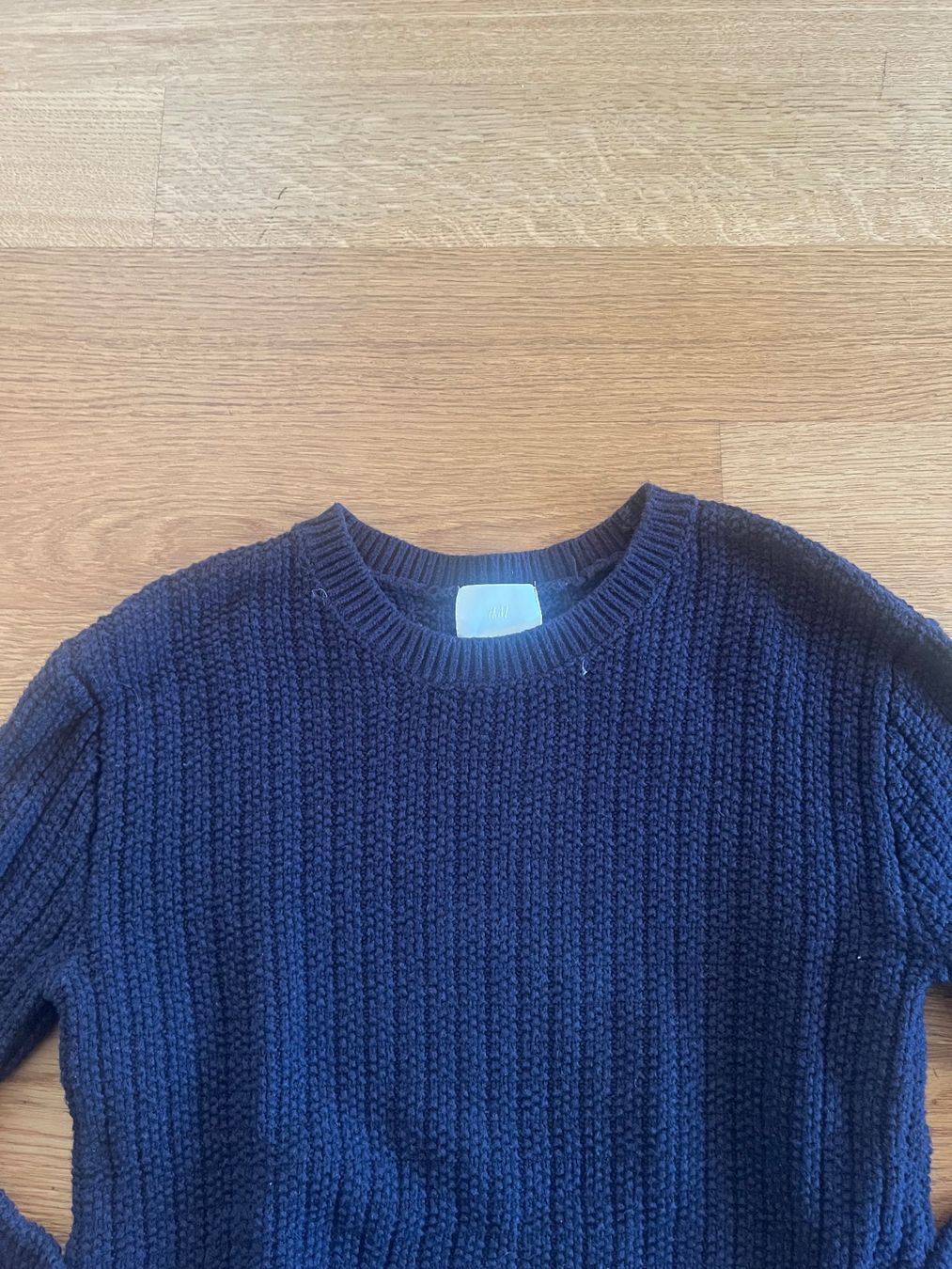 H&M Pulls & Sweat-shirts: Schöner Pullover von H&M Gr. XS – D'occasion à Kehrsatz par maus2405 1