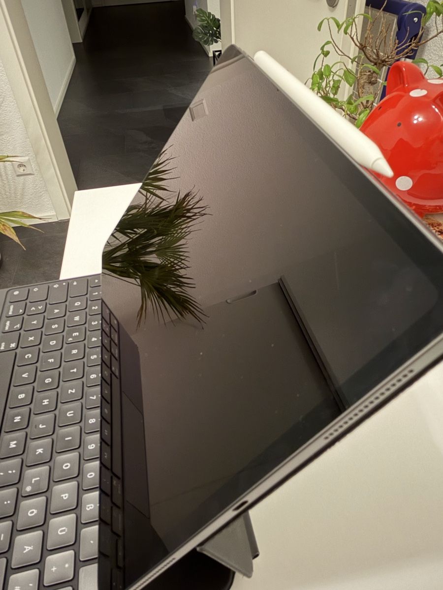 Apple Tablet PC: iPad Pro 2020 – Gebraucht aus Schaffhausen von eli_v57q