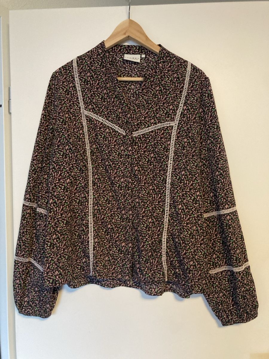 Camicette: Femme9 Bluse, Gr. L, Blumenmuster, Herbstfarben – Usato da Frenkendorf venduto da Bleandro