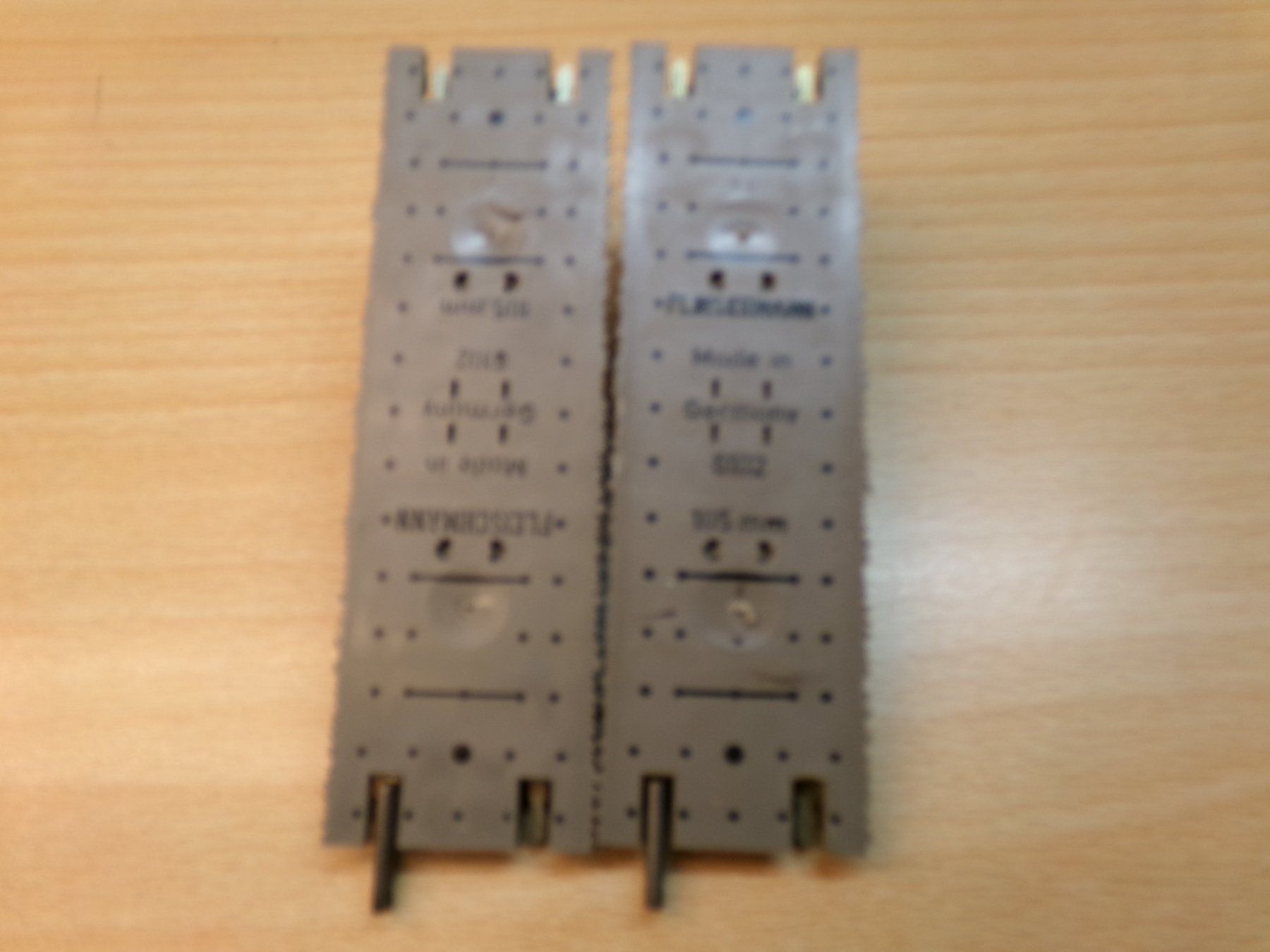 Fleischmann Modellini di ferrovie: Fleischmann H0 Profigleis 2x6116 – Usato da Hombrechtikon venduto da Se9 4
