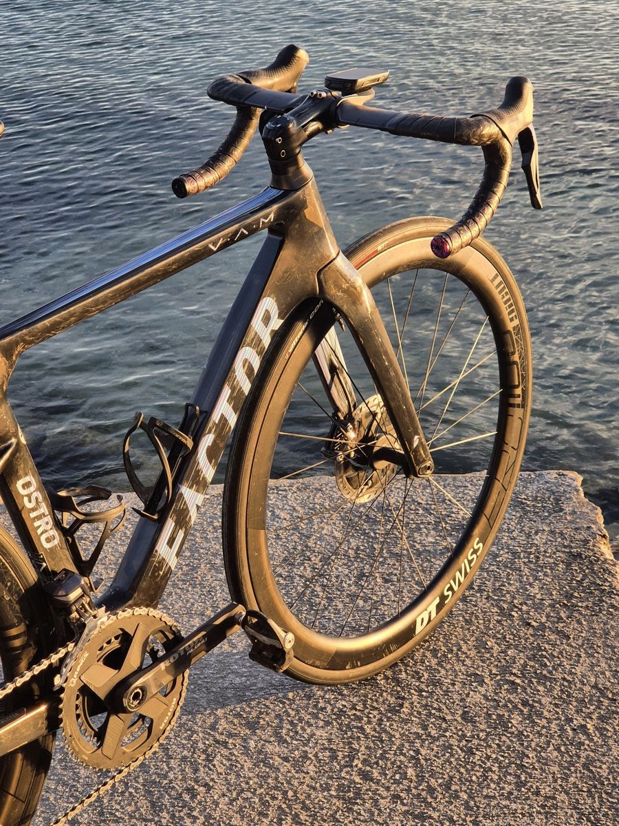 Factor Bikes Biciclette: Factor Ostro VAM taille 52 – Usato da Penthalaz venduto da YOYO183 2