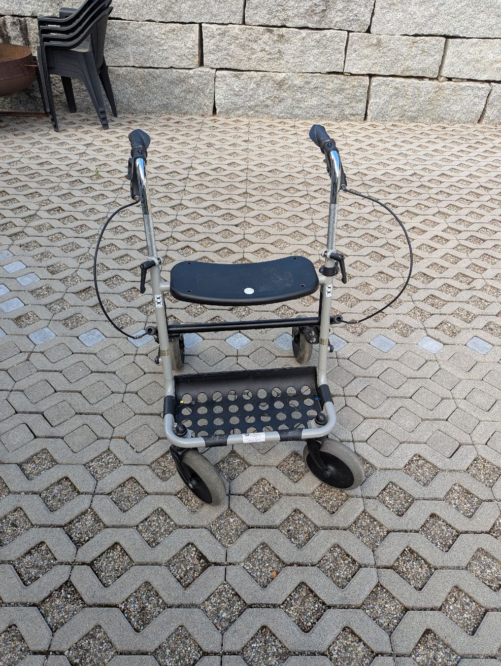 Gehhilfen: Rollator – Gebraucht aus Buus von elektro9 1